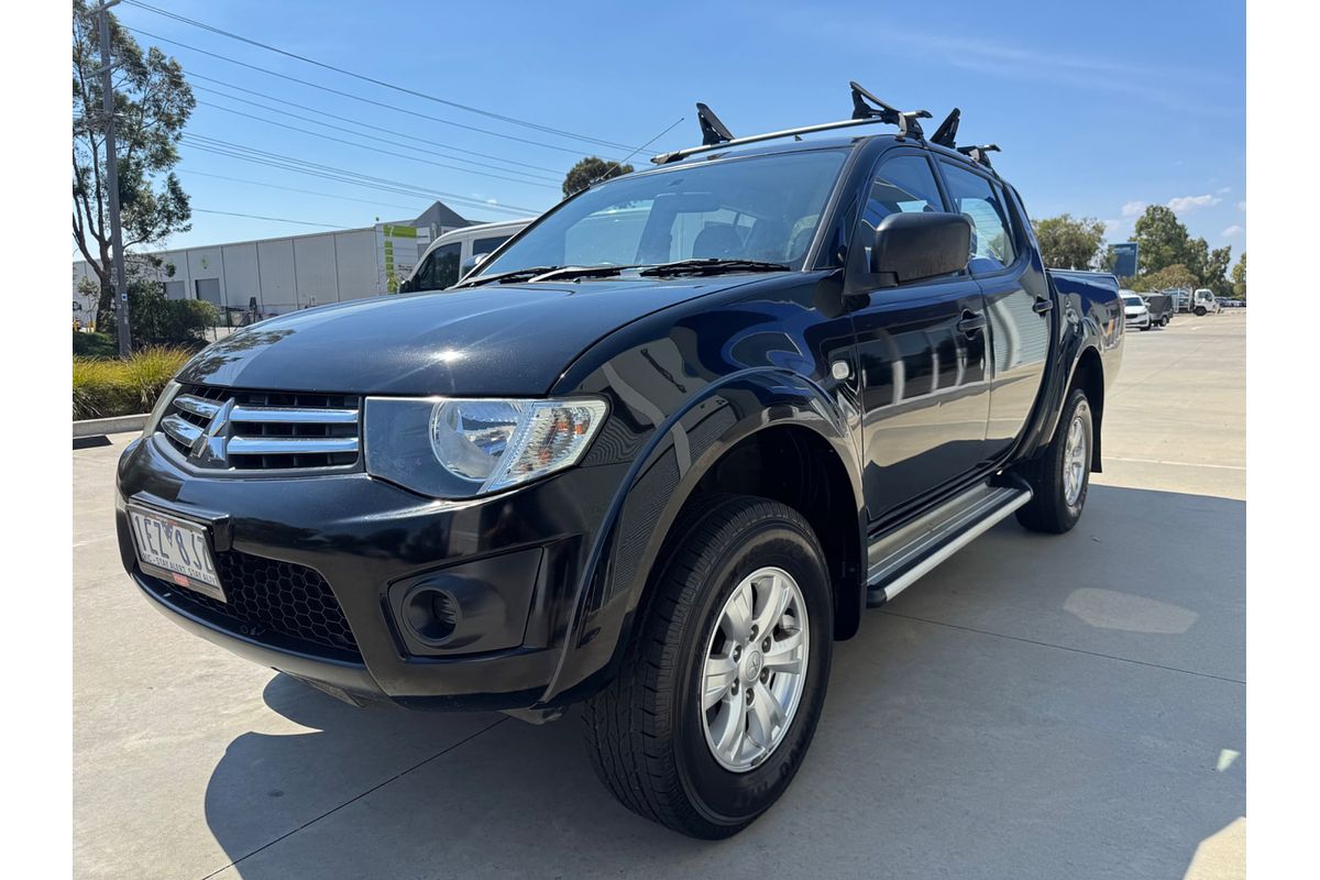 2015 Mitsubishi Triton GLX MN 4X4