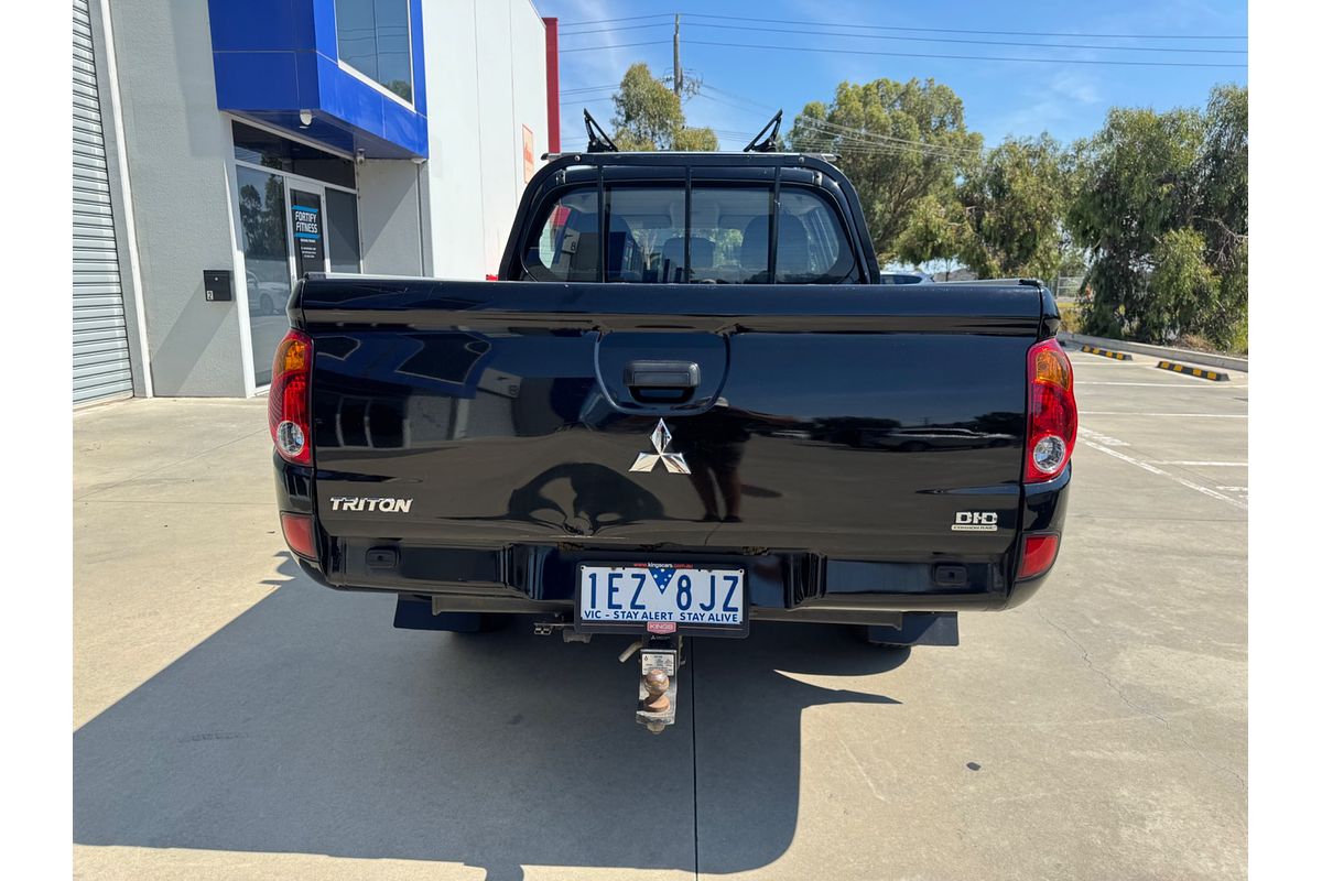 2015 Mitsubishi Triton GLX MN 4X4