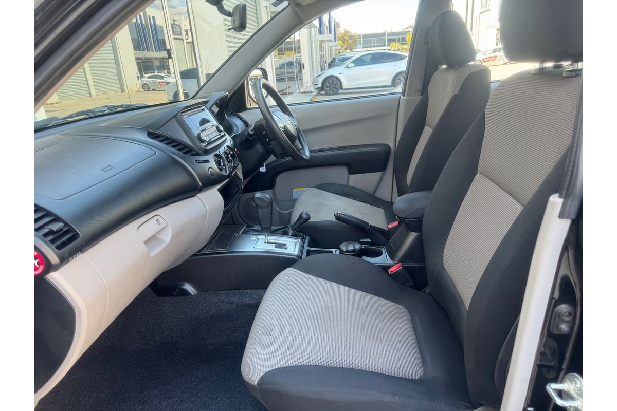 2015 Mitsubishi Triton GLX MN 4X4