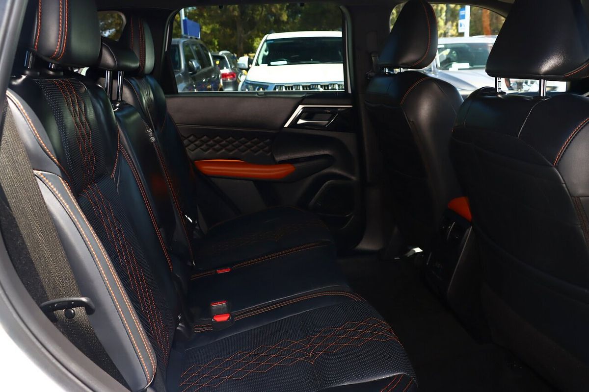 2022 Mitsubishi Outlander Exceed Tourer ZM