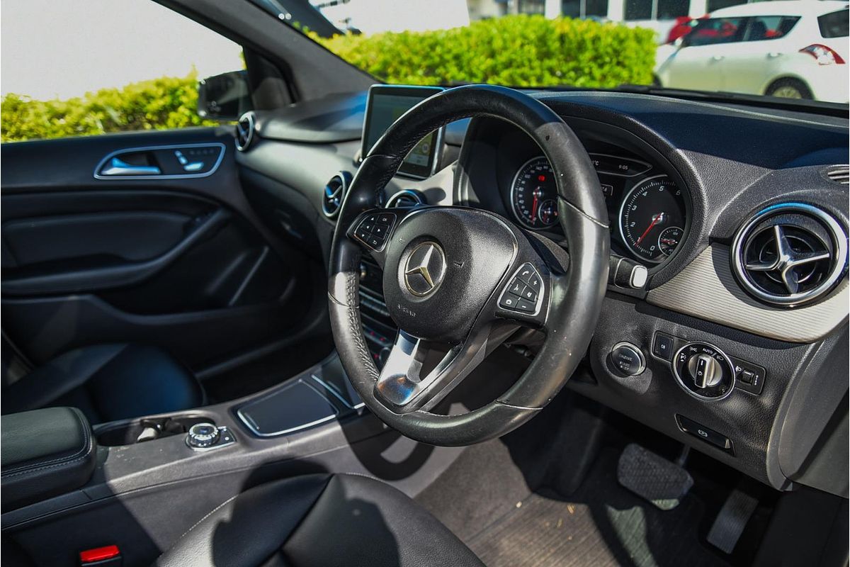 2015 Mercedes-Benz B-Class B180 W246