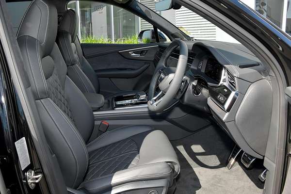 2024 Audi SQ7 TFSI 4M