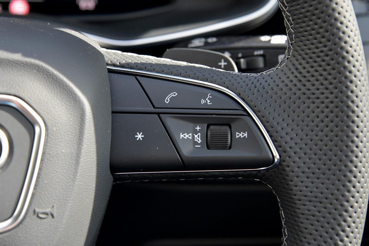 2024 Audi SQ7 TFSI 4M