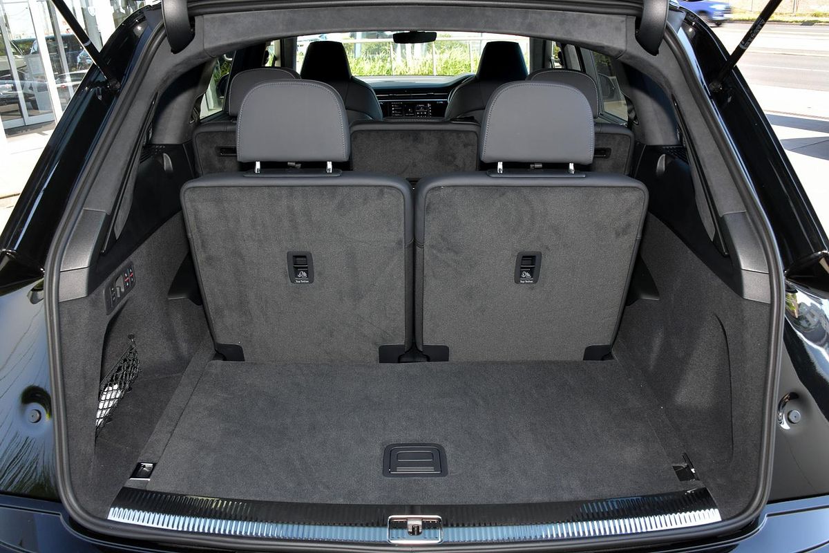2024 Audi SQ7 TFSI 4M