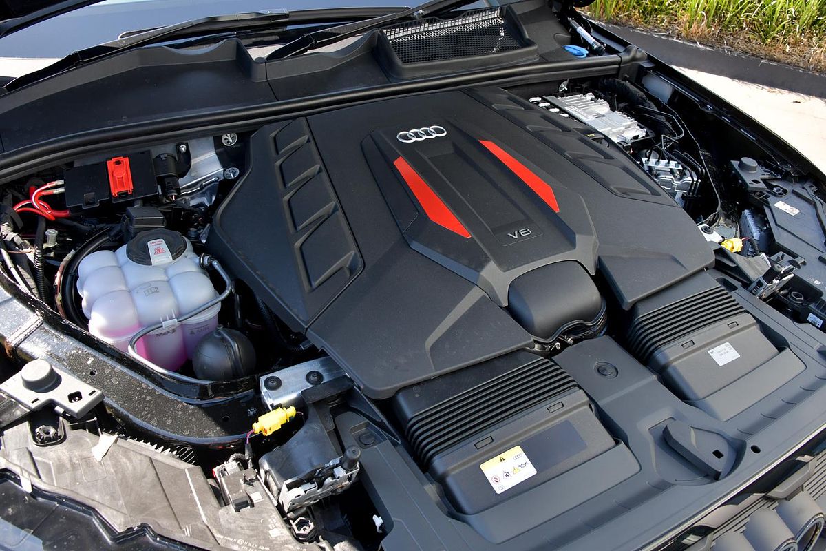 2024 Audi SQ7 TFSI 4M