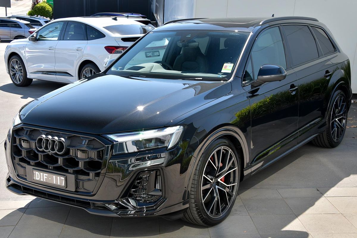 2024 Audi SQ7 TFSI 4M
