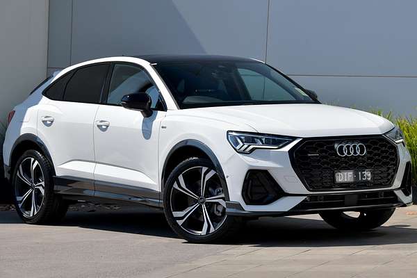 2024 Audi Q3 40 TFSI S line F3