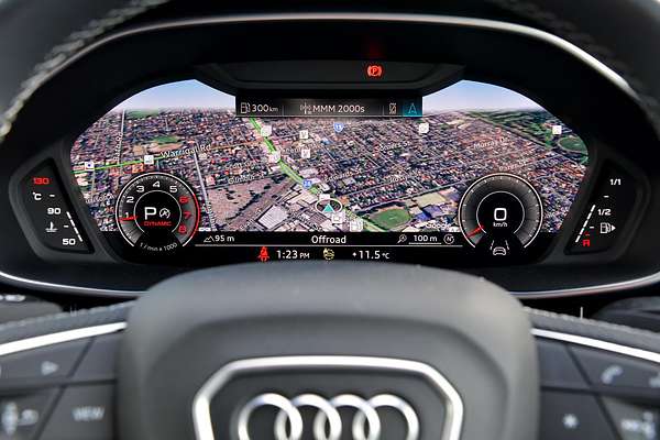 2024 Audi Q3 40 TFSI S line F3