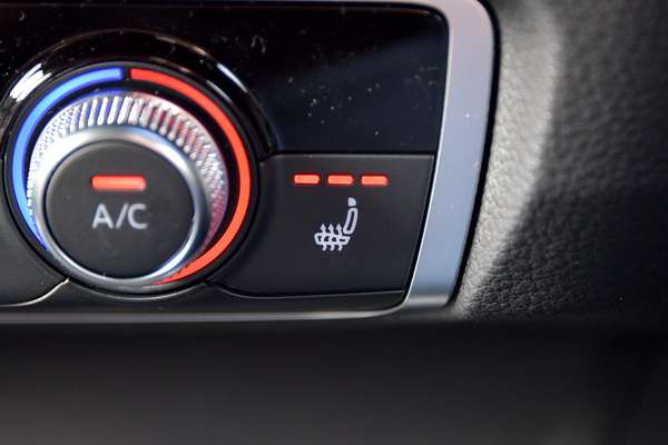 2024 Audi Q3 40 TFSI S line F3