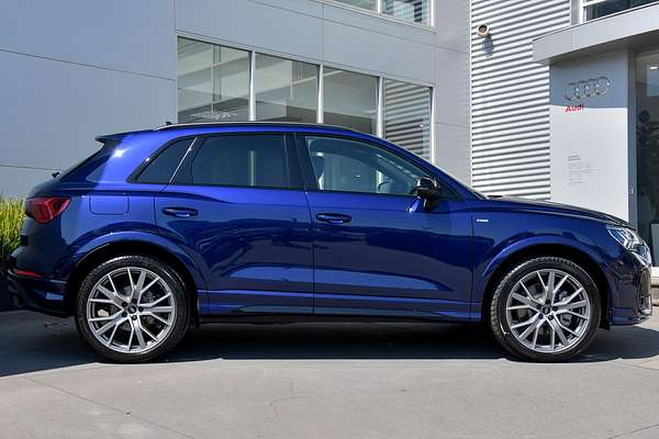 2024 Audi Q3 40 TFSI S line F3