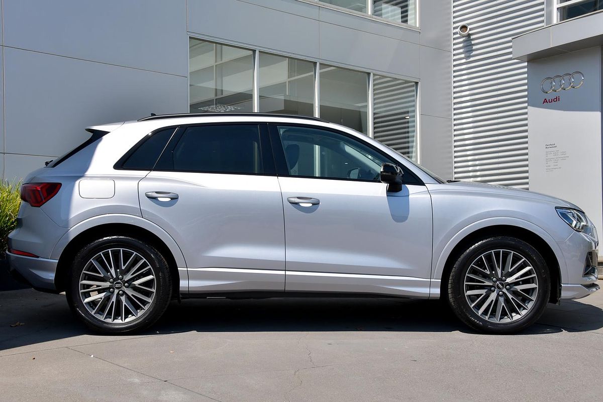 2024 Audi Q3 35 TFSI Dynamic Black F3