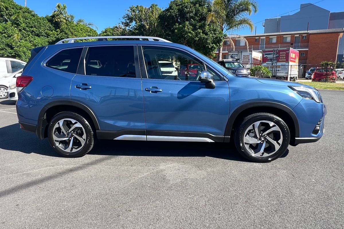 2023 Subaru Forester 2.5i-S S5