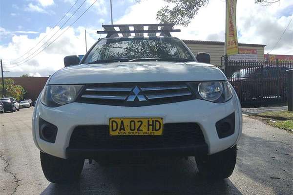2012 Mitsubishi Triton GLX MN 4X4