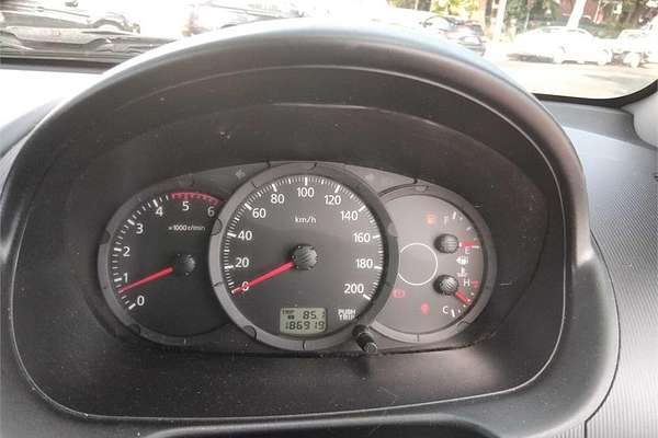 2012 Mitsubishi Triton GLX MN 4X4