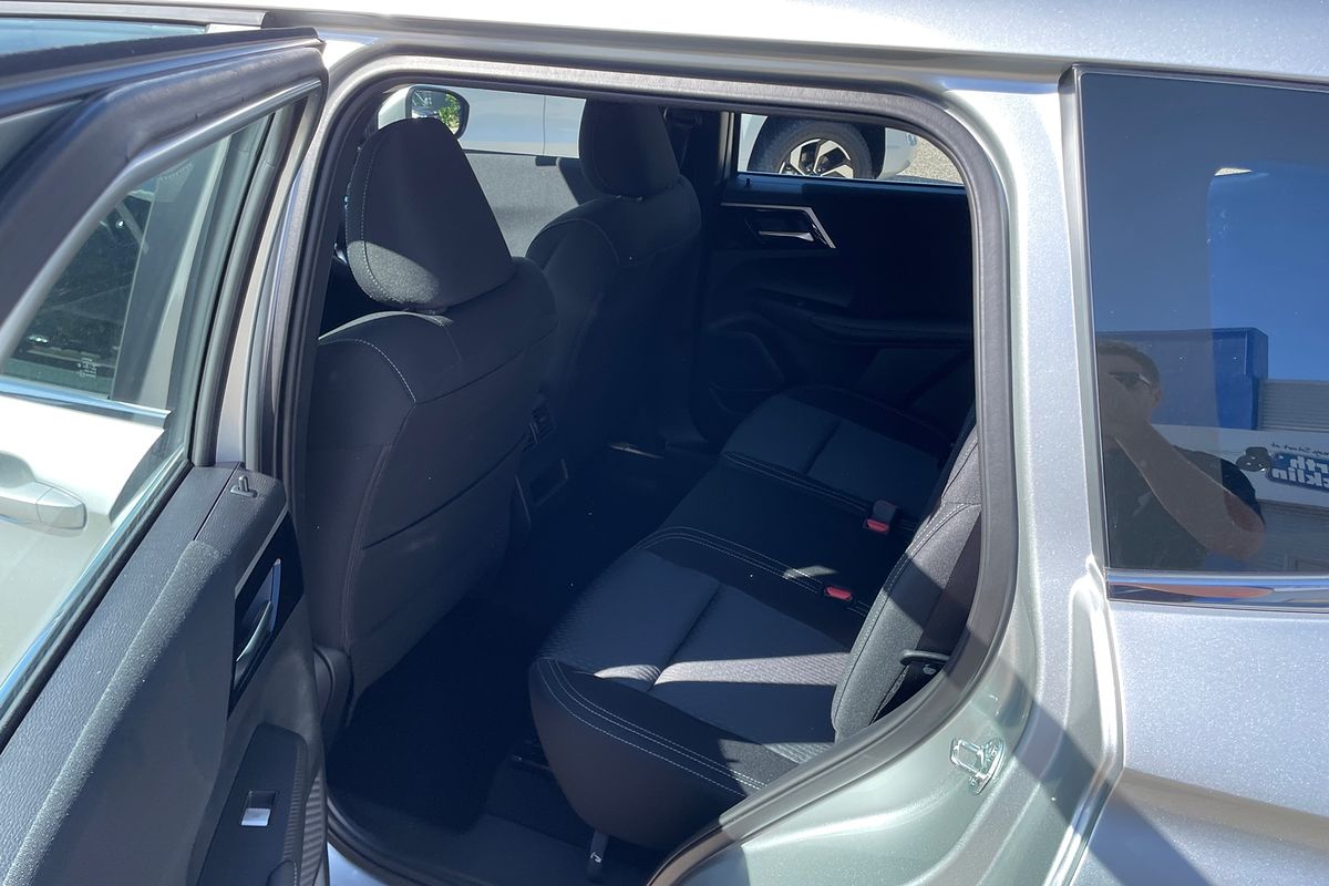 2024 Mitsubishi Outlander ES ZM