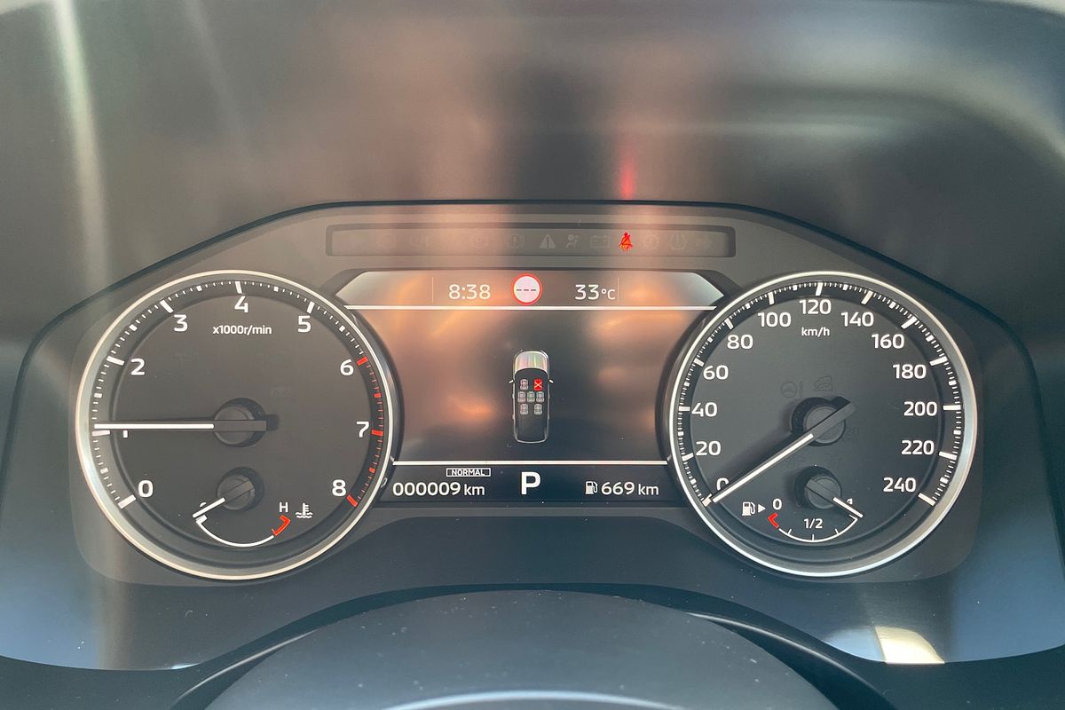 2024 Mitsubishi Outlander ES ZM