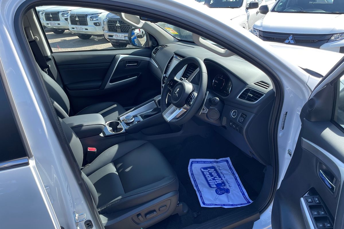 2024 Mitsubishi Pajero Sport GLS QG