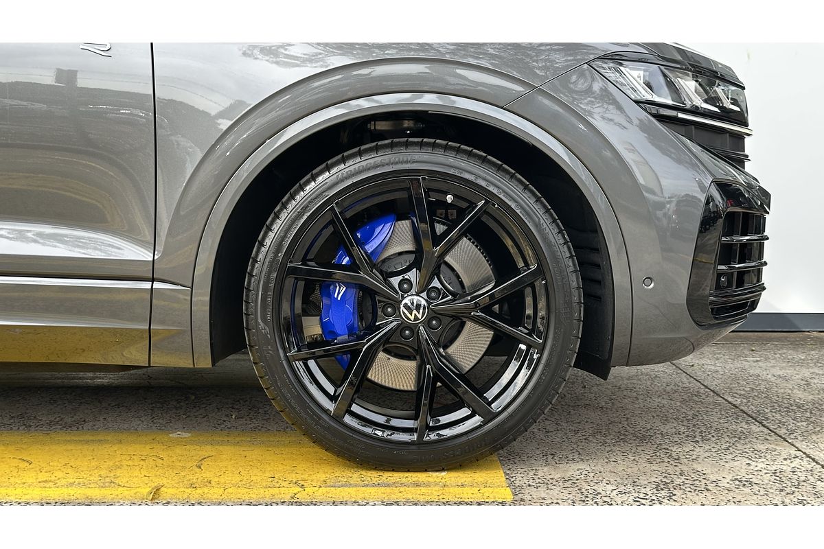 2024 Volkswagen Touareg R RC