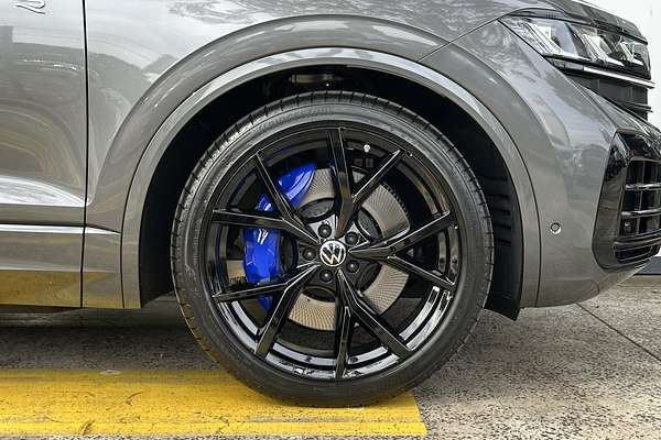 2024 Volkswagen Touareg R RC