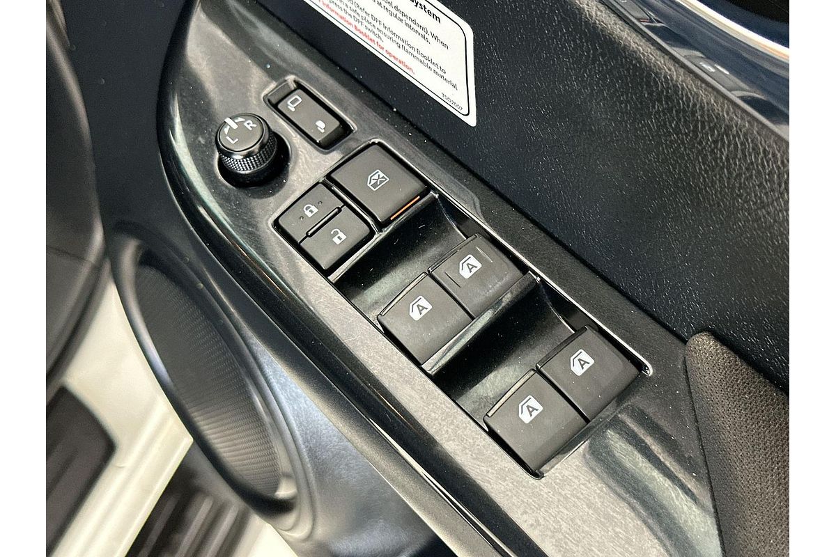 2020 Toyota Hilux SR5 GUN126R 4X4