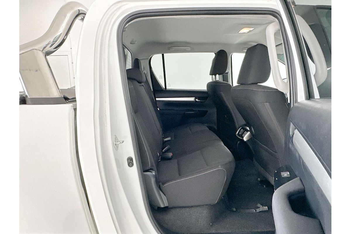 2020 Toyota Hilux SR5 GUN126R 4X4