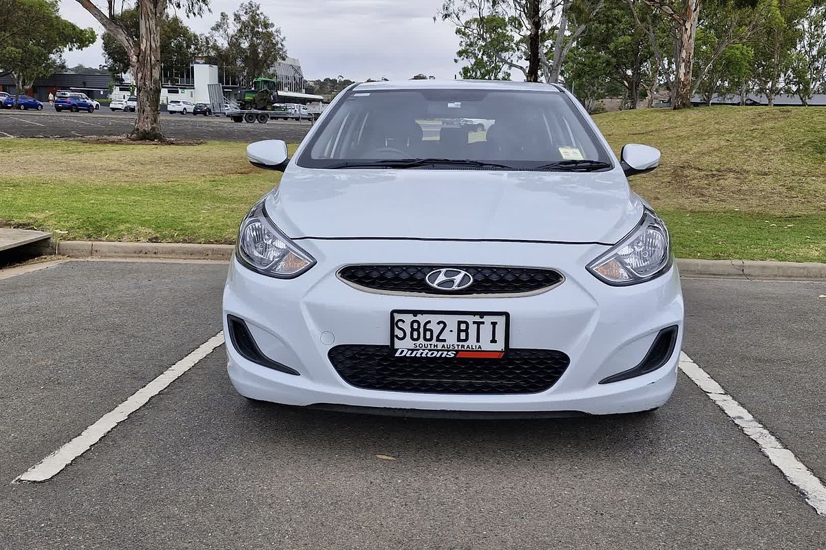 2017 Hyundai Accent Sport RB6