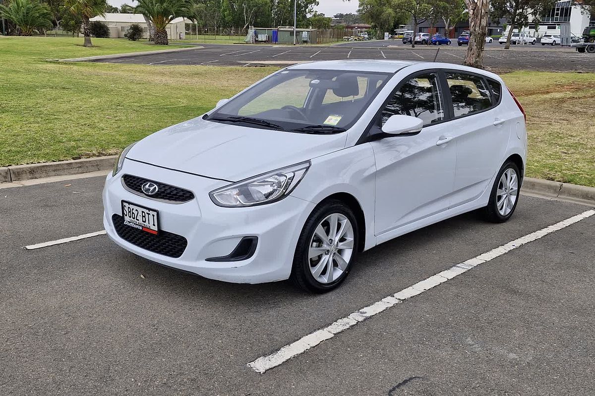 2017 Hyundai Accent Sport RB6