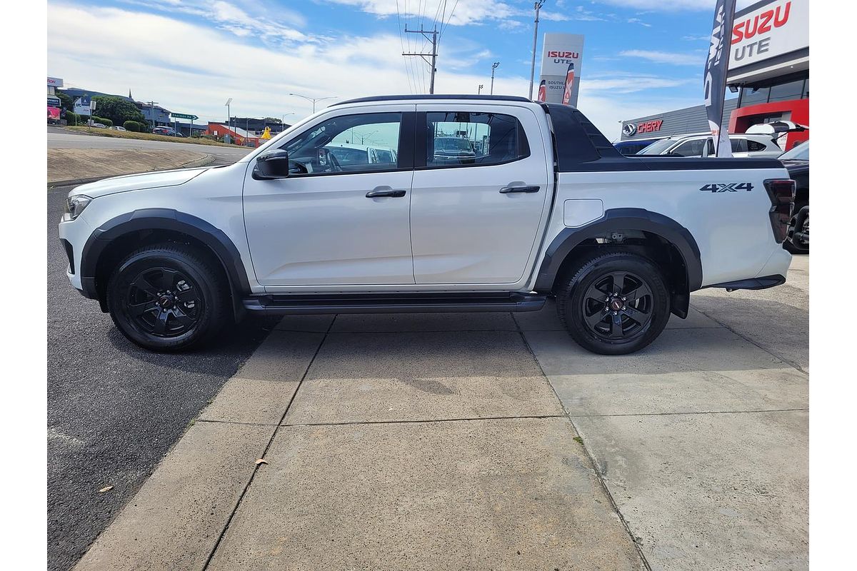 2024 Isuzu D-MAX X-TERRAIN 4X4