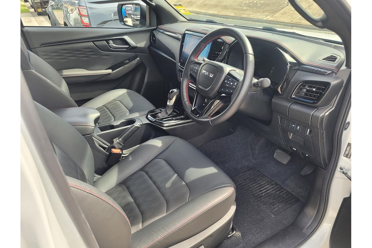 2024 Isuzu D-MAX X-TERRAIN 4X4