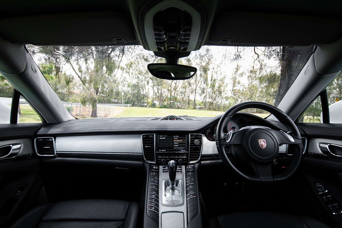 2011 Porsche Panamera 4S 970
