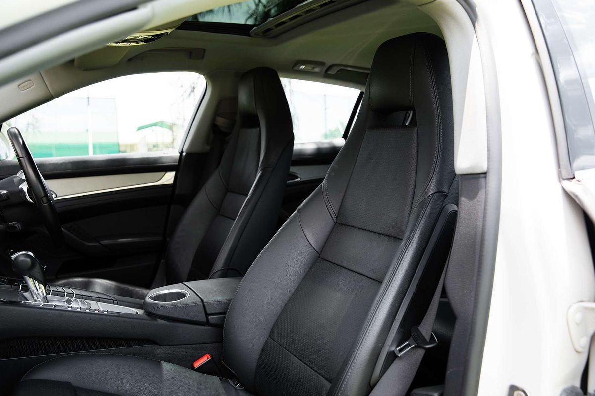 2011 Porsche Panamera 4S 970