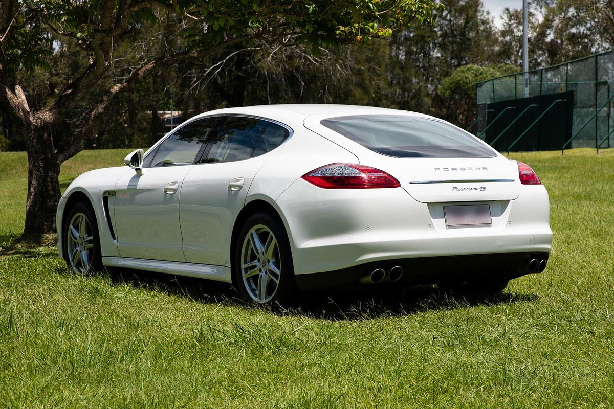 2011 Porsche Panamera 4S 970
