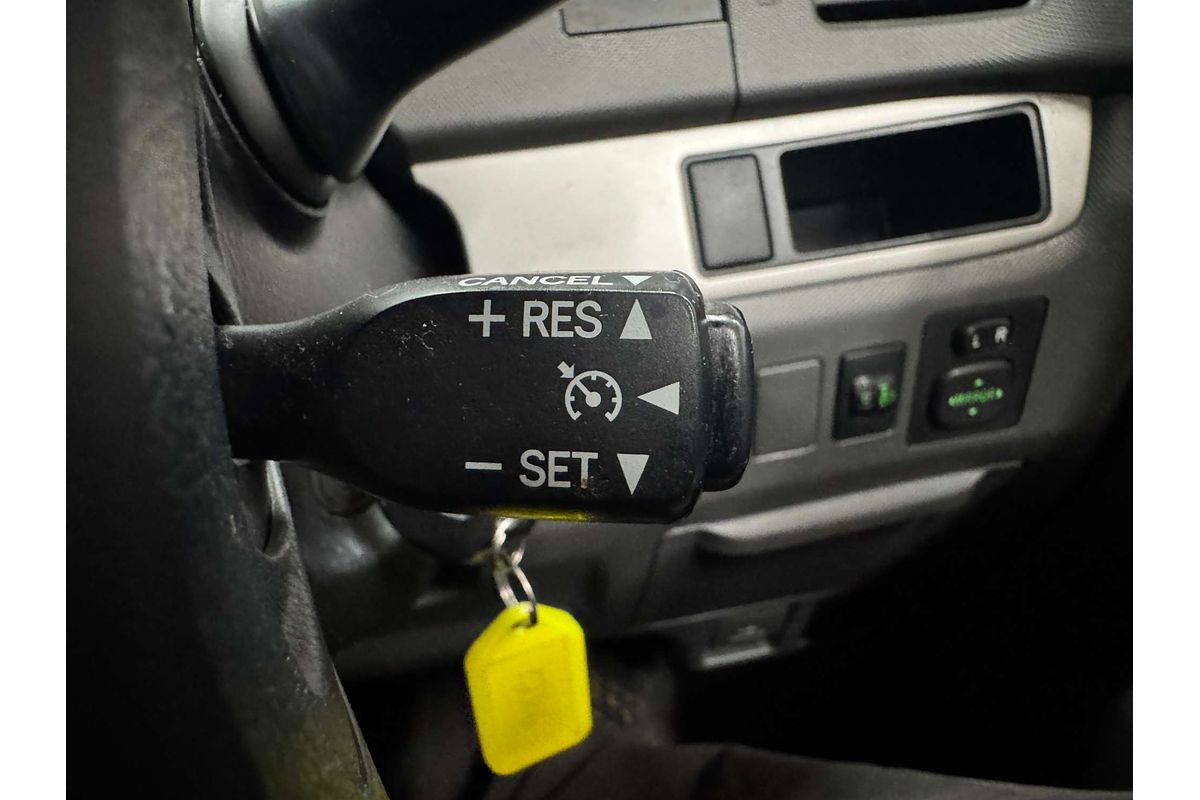2011 Toyota Tarago GLi ACR50R