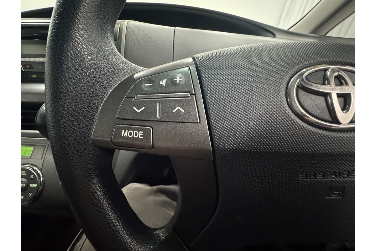 2011 Toyota Tarago GLi ACR50R
