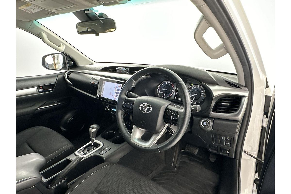 2020 Toyota Hilux SR5 GUN126R 4X4