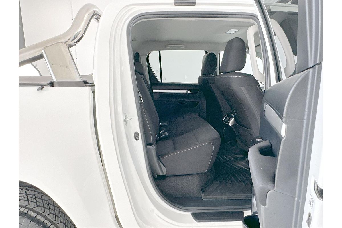 2020 Toyota Hilux SR5 GUN126R 4X4