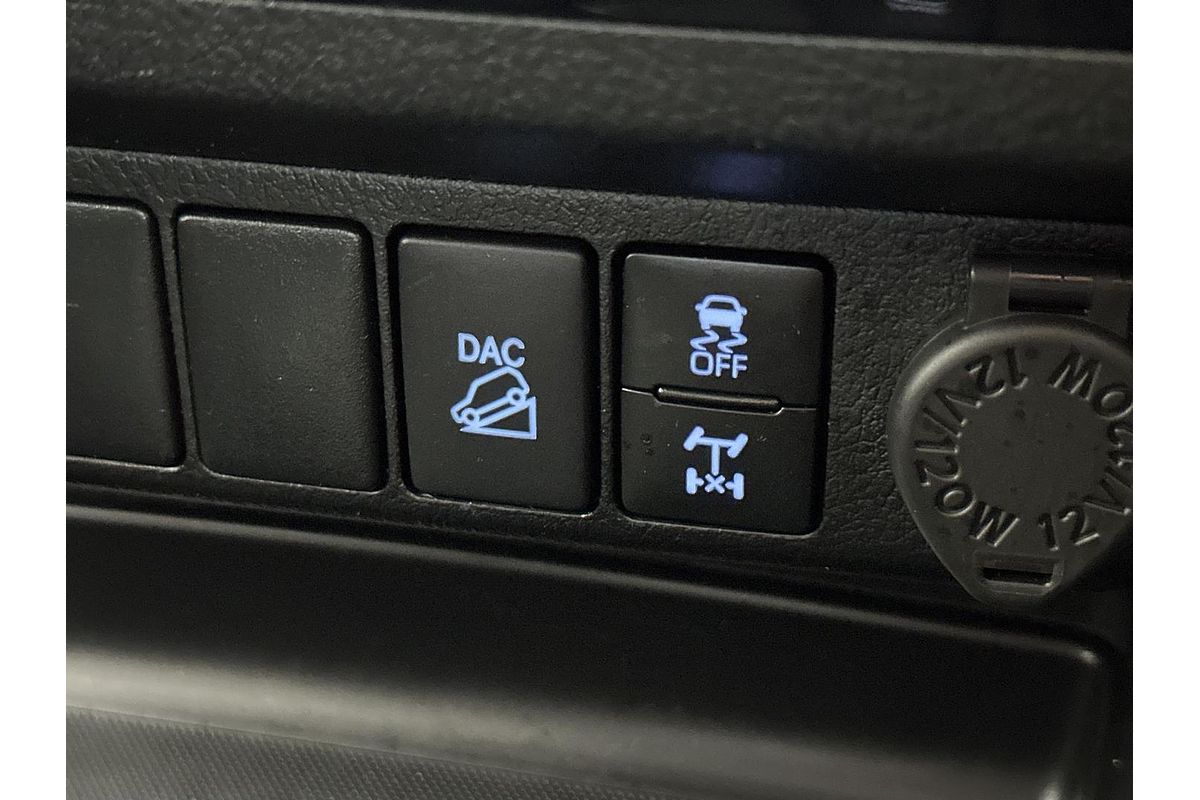 2020 Toyota Hilux SR5 GUN126R 4X4