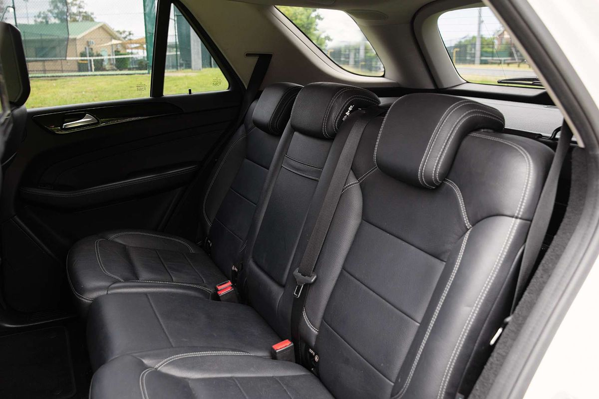 2015 Mercedes-Benz M-Class ML350 BlueTEC W166