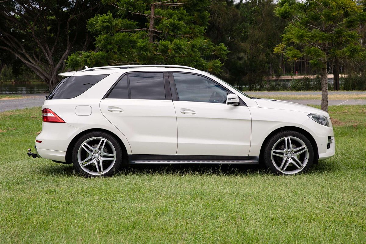 2015 Mercedes-Benz M-Class ML350 BlueTEC W166