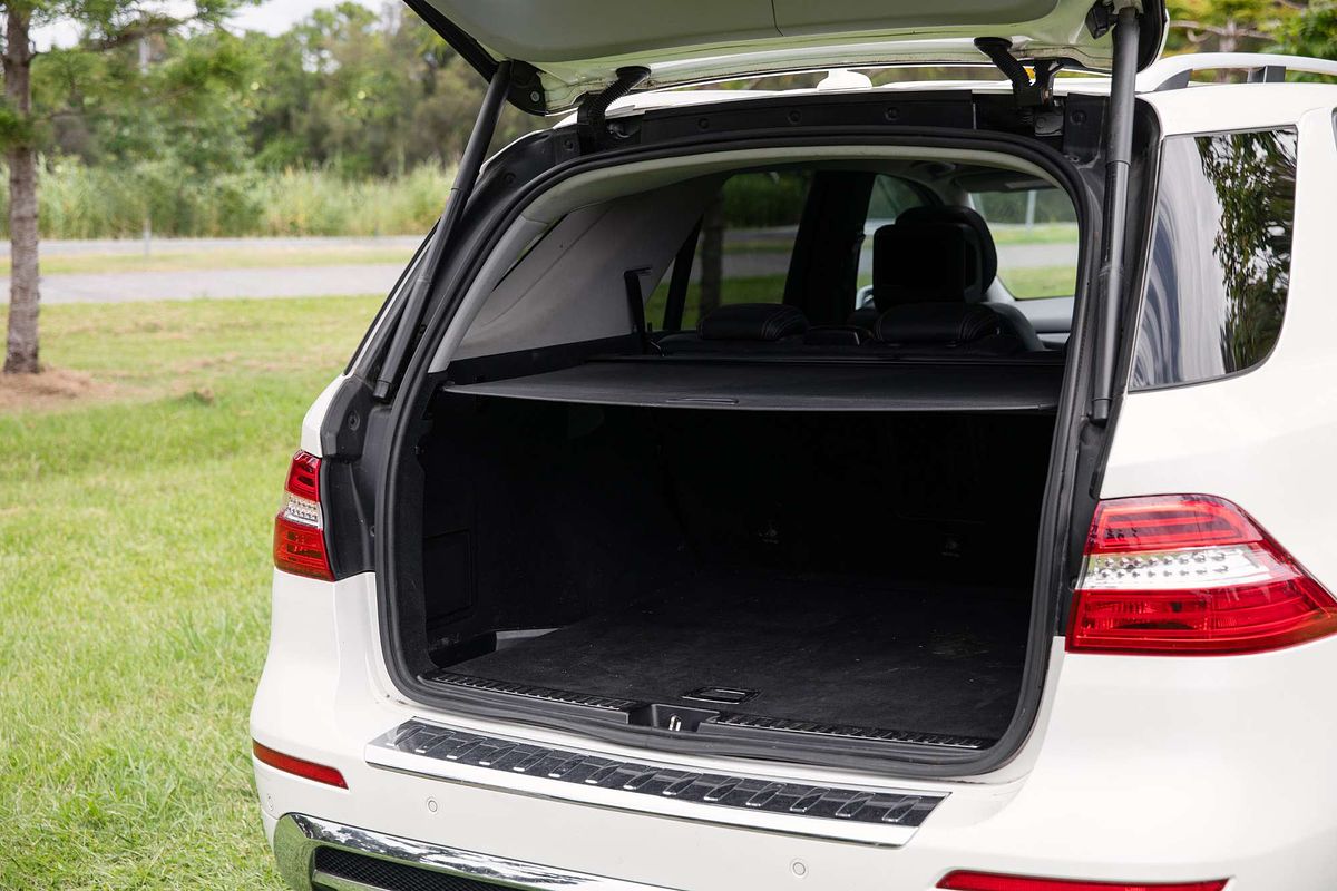 2015 Mercedes-Benz M-Class ML350 BlueTEC W166