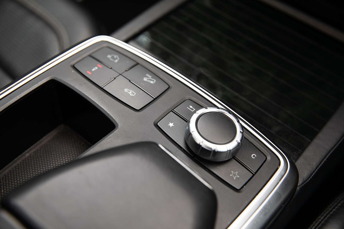 2012 Mercedes-Benz M-Class ML63 AMG W166