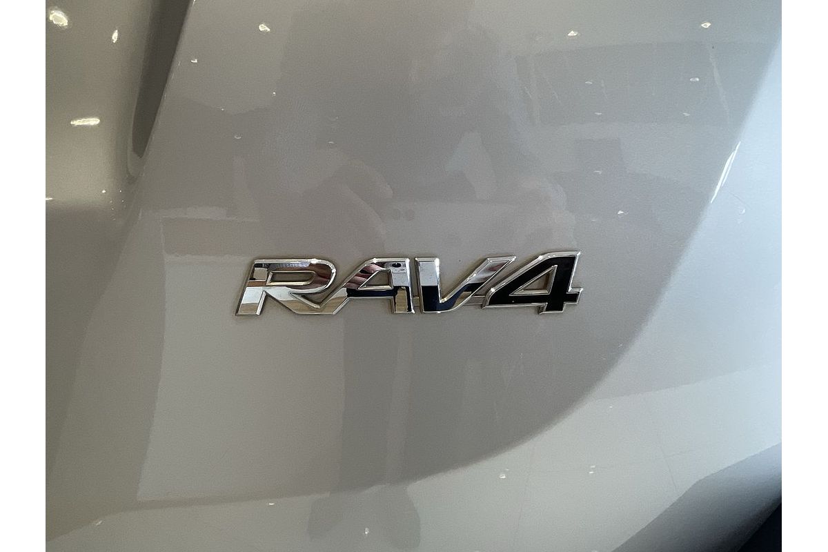 2013 Toyota RAV4 GX ZSA42R