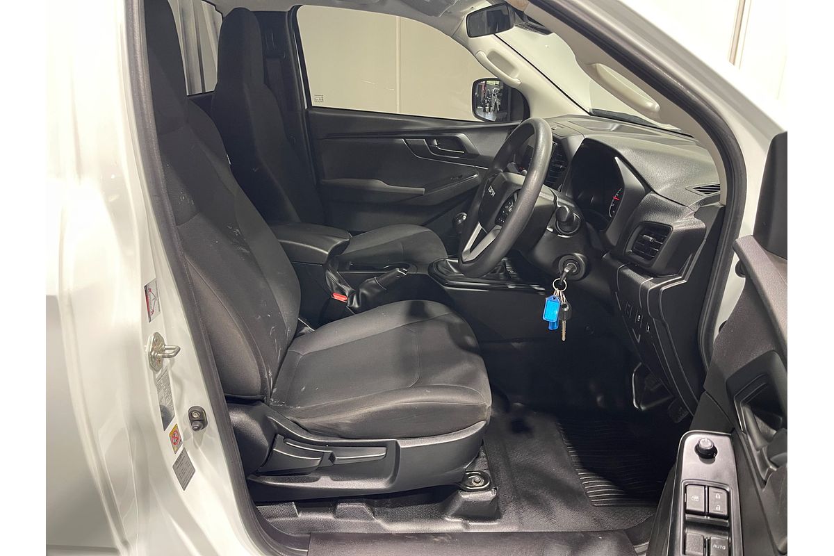 2020 Isuzu D-MAX SX High Ride  Rear Wheel Drive