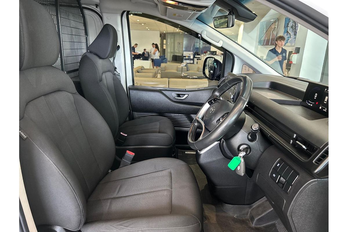 2022 Hyundai STARIA LOAD US4.V1