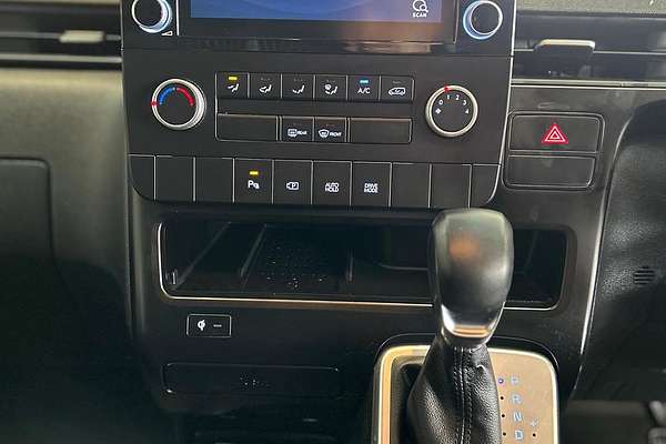 2022 Hyundai STARIA LOAD US4.V1