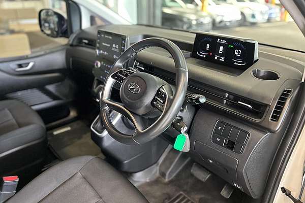 2022 Hyundai STARIA LOAD US4.V1