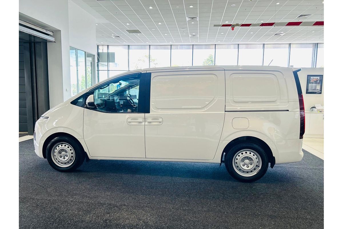 2022 Hyundai STARIA LOAD US4.V1