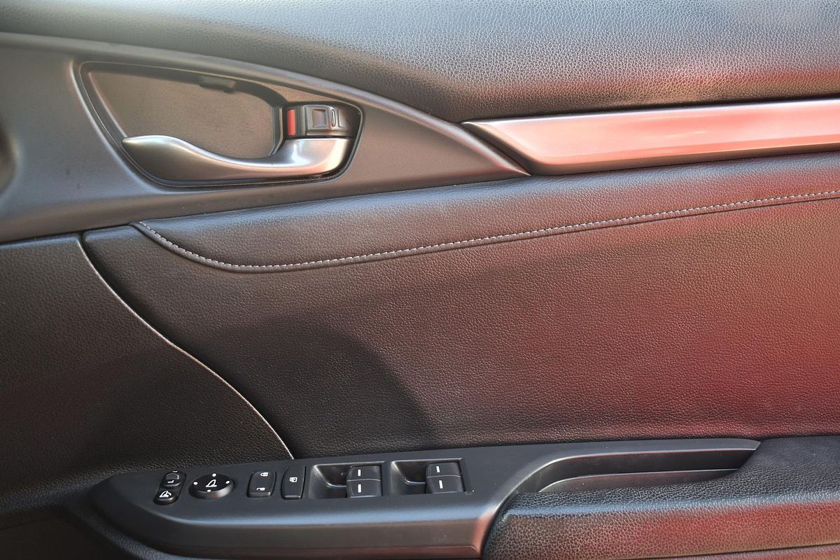 2017 Honda Civic VTi-LX 10th Gen