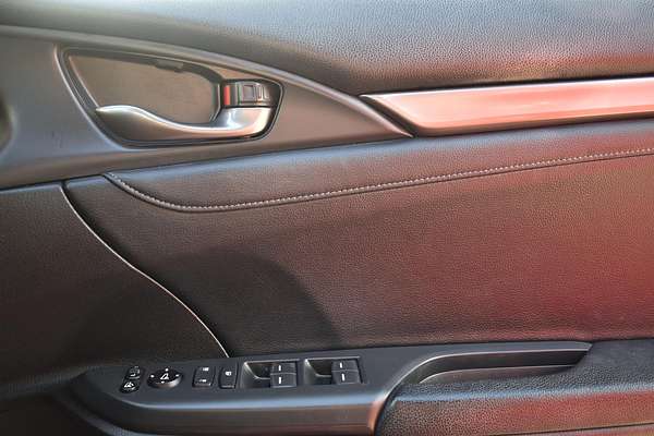 2017 Honda Civic VTi-LX 10th Gen