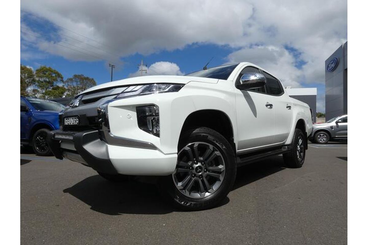 2023 Mitsubishi Triton GLS MR 4X4